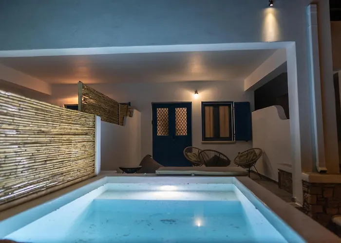 Lareroom 4 σπίτι μπροστά στην παραλία με μικρή πισίνα *