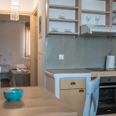 Tatil Evi Lareroom 4 σπίτι μπροστά στην παραλία με μικρή πισίνα *