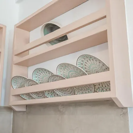 Lareroom 4 σπίτι μπροστά στην παραλία με μικρή πισίνα *