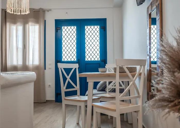 Lareroom 4 σπίτι μπροστά στην παραλία με μικρή πισίνα * كيثنوس